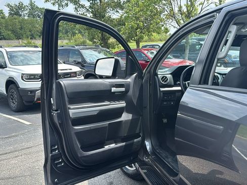 Used 2021 Toyota Tundra SR5 w/ TRD Sport Package AWD/4WD image 15