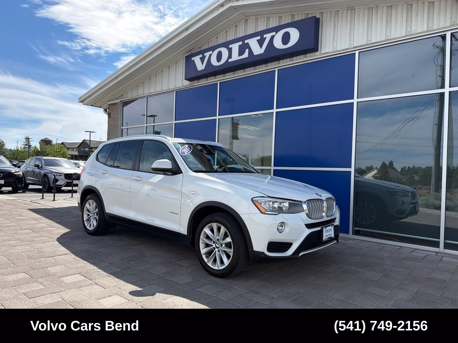 Used 2017 BMW X3 xDrive28i AWD/4WD image 1
