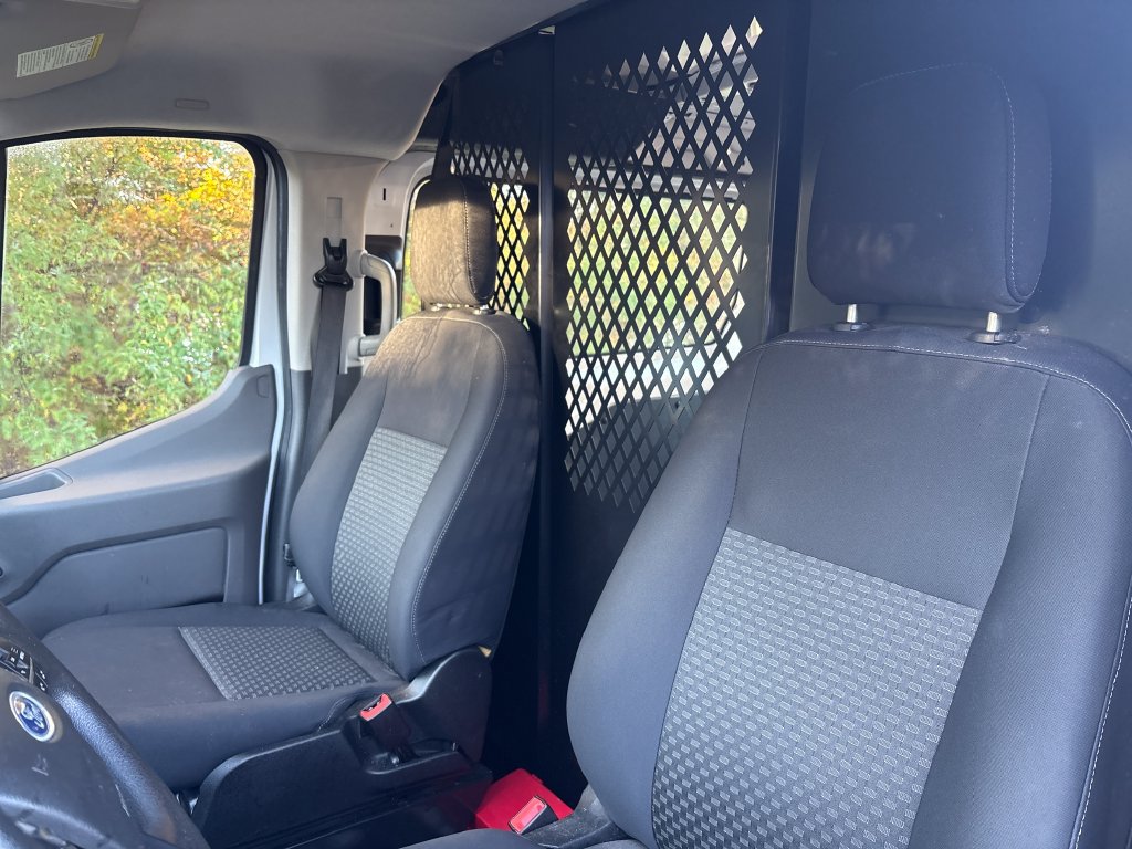 Used 2024 Ford Transit 250 Low Roof w/ Exterior Upgrade Package RWD image 8