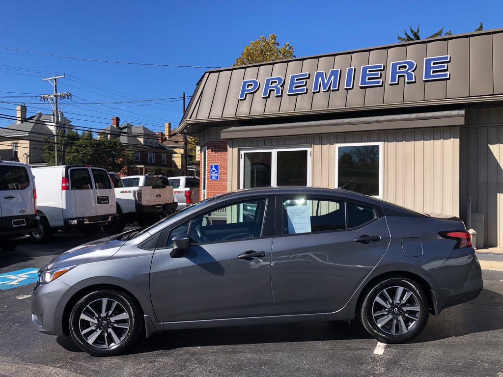 Used 2024 Nissan Versa S w/ S Plus Package FWD image 3