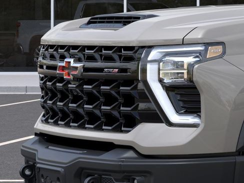 New 2026 Chevrolet Silverado 2500 ZR2 w/ ZR2 Bison Edition AWD/4WD image 13