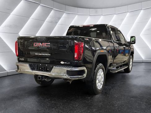 Used 2022 GMC Sierra 3500 SLT w/ X31 Off-Road Package image 6