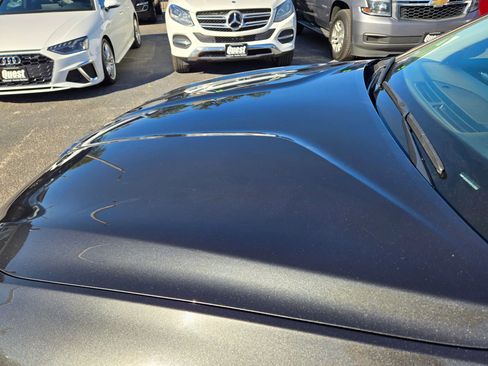 Used 2023 Genesis G70 2.0T image 21