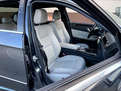 Used 2010 Mercedes-Benz E 350 E 350 Sport image 9