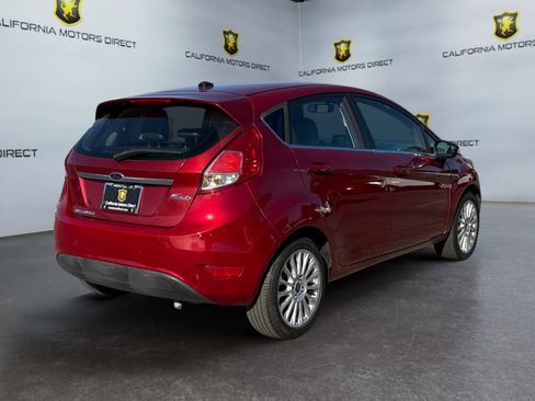 Used 2014 Ford Fiesta Titanium image 5