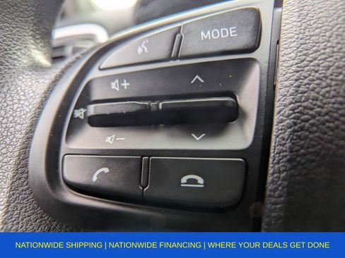 Used 2022 Hyundai Venue SE image 29