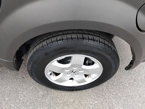 Used 2004 Honda Element EX image 19