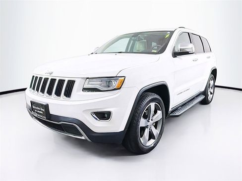 Used 2015 Jeep Grand Cherokee Limited w/ Luxury Group II image 3