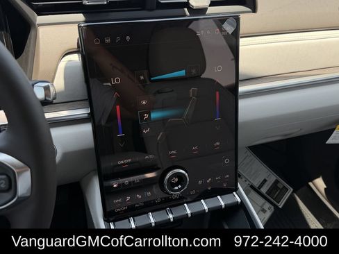 New 2027 GMC Terrain Denali w/ LPO, Floor Liner Package AWD/4WD image 16
