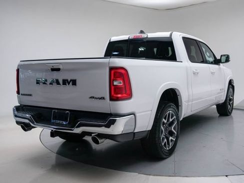 Used 2025 RAM 1500 Laramie AWD/4WD image 17