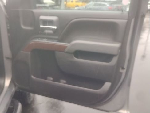 Used 2017 GMC Sierra 1500 SLE image 21