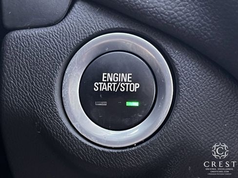 Used 2021 Chevrolet Equinox LT image 20