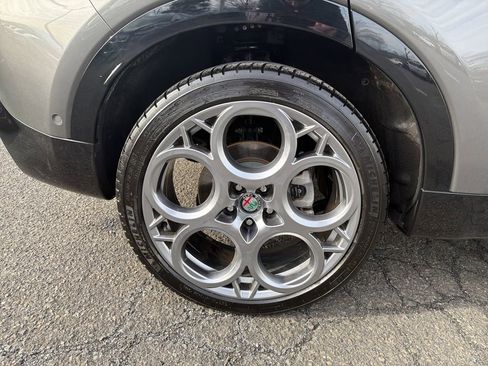 Used 2024 Alfa Romeo Tonale Ti image 32