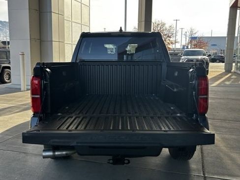 Used 2024 Toyota Tacoma TRD Off-Road image 5