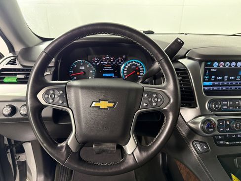 Used 2017 Chevrolet Tahoe LT w/ LT Signature Package AWD/4WD image 16