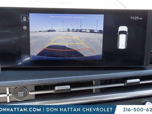 Used 2025 Hyundai Santa Fe SEL FWD image 8