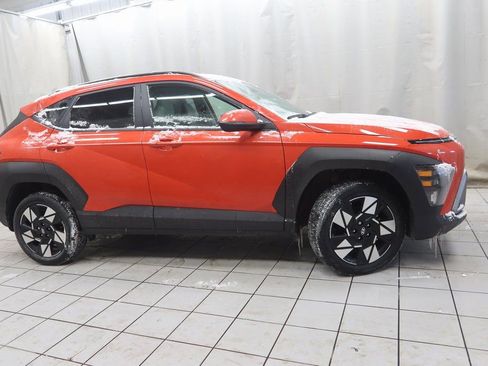 Certified 2025 Hyundai Kona SEL image 1