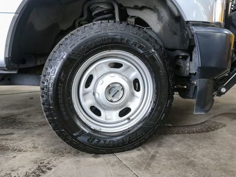 Used 2021 Ford F250 XL w/ Power Equipment Group AWD/4WD image 14