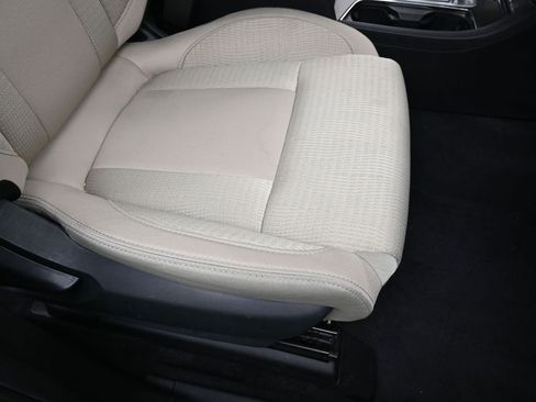 Used 2025 Subaru Ascent Premium AWD/4WD image 12