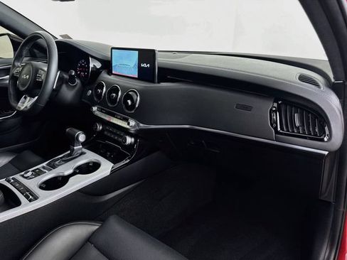 Used 2022 Kia Stinger GT1 RWD image 45