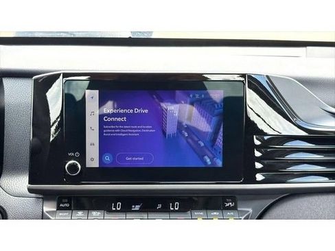 Used 2025 Toyota Camry LE FWD image 24