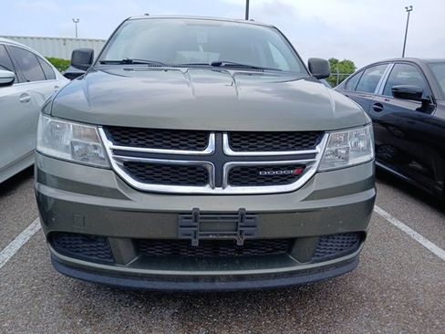 Used 2017 Dodge Journey SE w/ Flexible Seating Group FWD image 12