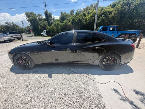 Used 2014 Maserati Quattroporte GTS RWD image 4
