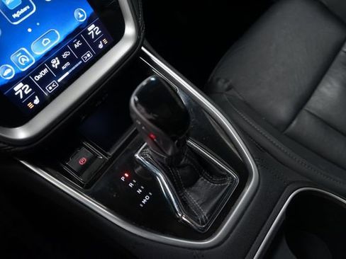 Used 2021 Subaru Outback Limited image 24
