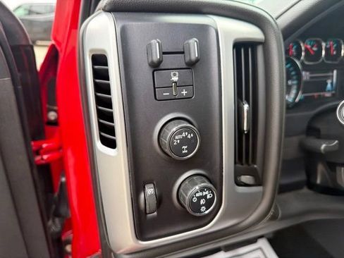 Used 2018 GMC Sierra 1500 SLT w/ SLT Premium Package AWD/4WD image 13