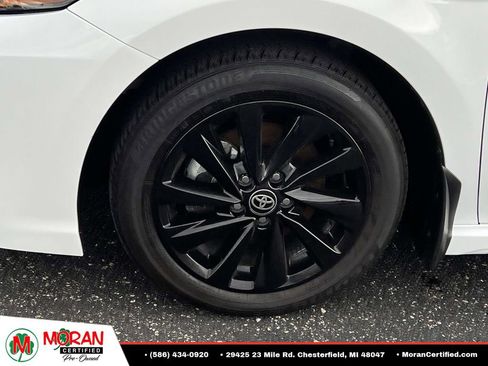 Used 2024 Toyota Camry SE FWD image 9