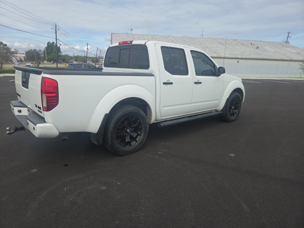 Used 2021 Nissan Frontier SV w/ Midnight Edition Floor Mats AWD/4WD image 18