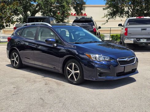 Used 2019 Subaru Impreza 2.0i Premium AWD/4WD image 3
