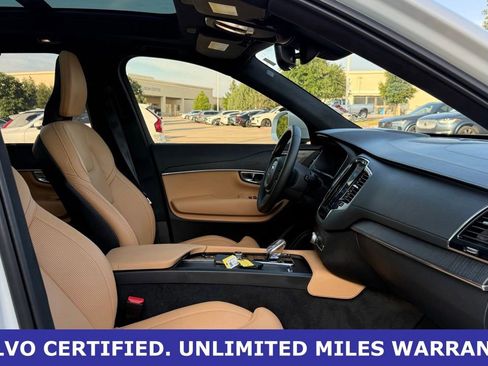 Certified 2024 Volvo XC90 T8 Ultimate w/ Lounge Package AWD/4WD image 11