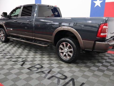 Used 2022 RAM 3500 Limited AWD/4WD image 11