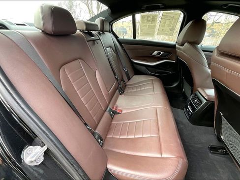 Used 2020 BMW 330i xDrive 330i xDrive w/ Premium Package image 27