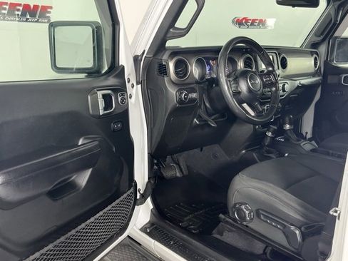 Used 2020 Jeep Wrangler Unlimited Sport S image 21