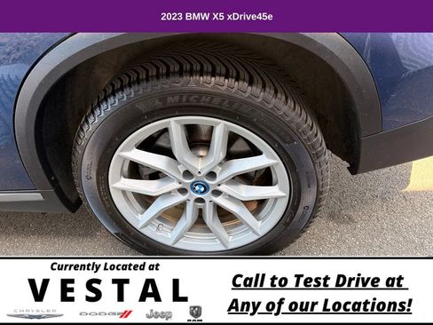 Used 2023 BMW X5 xDrive45e w/ Executive Package AWD/4WD image 18