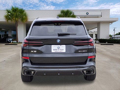 New 2026 BMW X5 xDrive50e w/ M Sport Package image 5