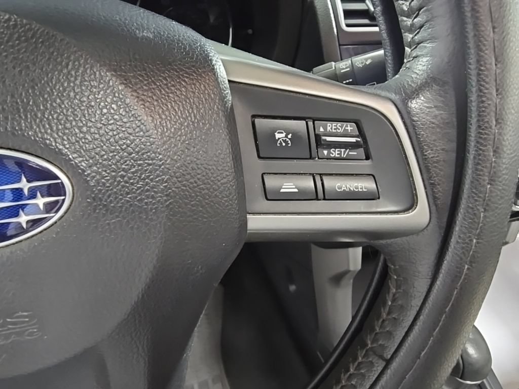Used 2016 Subaru Forester 2.5i Touring w/ Eyesight & Navigation System AWD/4WD image 37