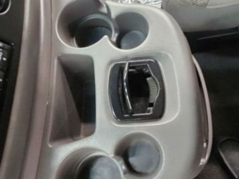 Used 2000 Ford E-150 and Econoline 150 Wagon image 16