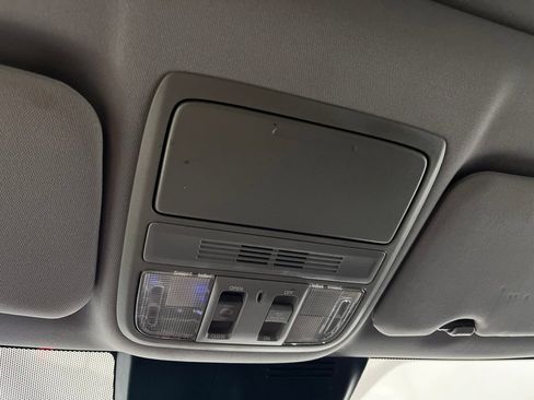 Used 2018 Honda CR-V EX image 72