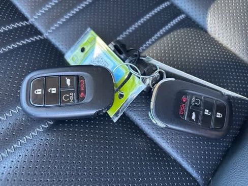 Used 2023 Honda HR-V EX-L image 23