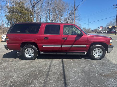 Used 2004 Chevrolet Suburban LS w/ Preferred Equipment Group image 11