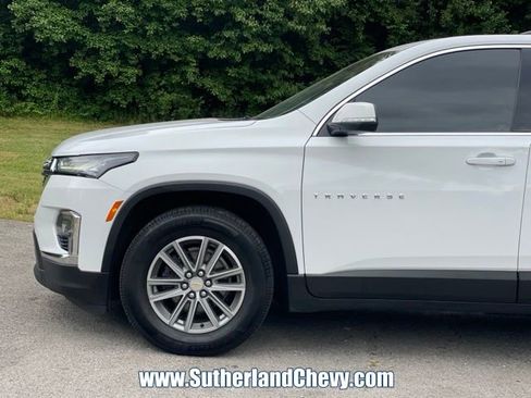 Used 2023 Chevrolet Traverse LT FWD image 10