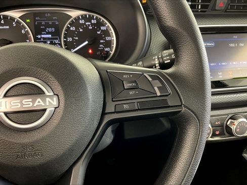 Certified 2024 Nissan Kicks S image 13