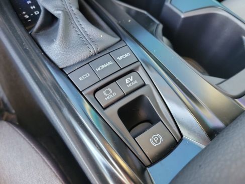 Used 2026 Toyota Camry LE image 21