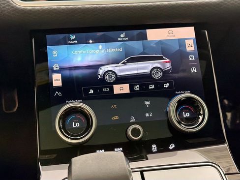 Certified 2023 Land Rover Range Rover Velar R-Dynamic S AWD/4WD image 16