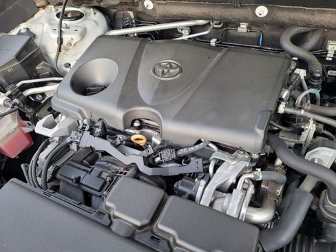 Used 2019 Toyota RAV4 LE image 34