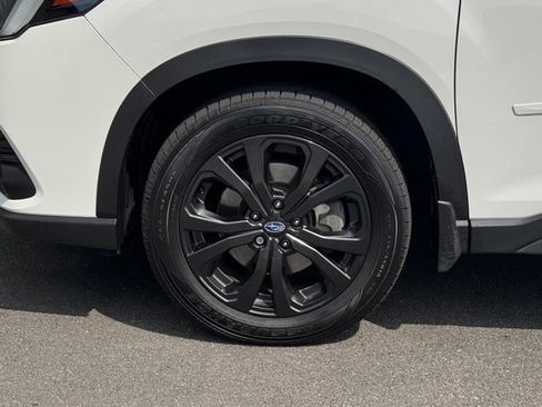 Used 2023 Subaru Forester Limited AWD/4WD image 11