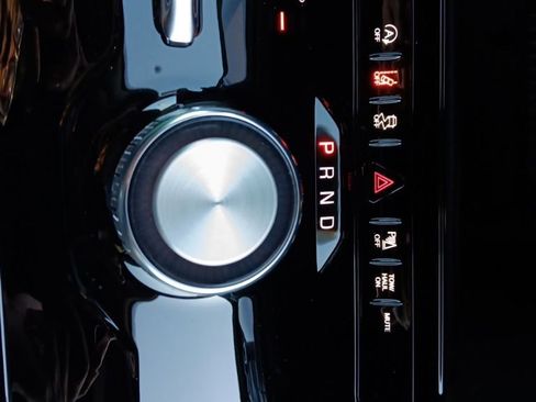 Used 2026 Jeep Grand Wagoneer 4WD image 33